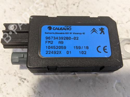 Antenne/Halterung für PEUGEOT 2008 I (CU_) 1.5 BlueHDI 120 (120 hp) 31787554