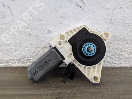 Used Right front window motor MERCEDES-BENZ A-CLASS (W169) A 180 (169.032, 169.332) (116 hp) 31782377