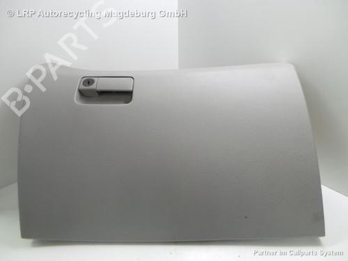 Hanskerom KIA CERATO I Hatchback (LD) 1.6 (105 hp) 31776996