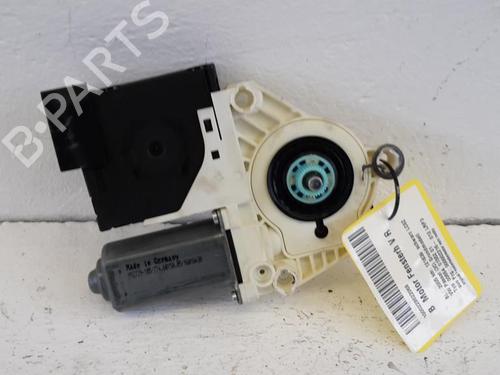 Used Right front window motor VW PASSAT B6 Variant (3C5) 2.0 TDI (140 hp) 31779363