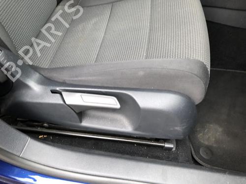 Right front seat VW GOLF VI Variant (AJ5) 1.4 TSI | BP32274369C16
