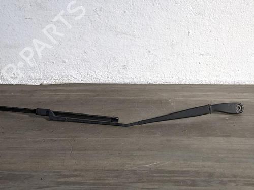 Used Front windshield wiper arm VOLVO V50 (545) 1.6 D (109 hp) 31786155