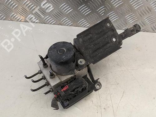 Used ABS pump SEAT IBIZA IV SC (6J1, 6P5) 1.9 TDI (105 hp) 31785645