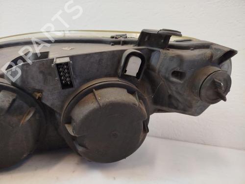 Right headlight PEUGEOT 307 CC (3B) 2.0 16V | BP31787538C29