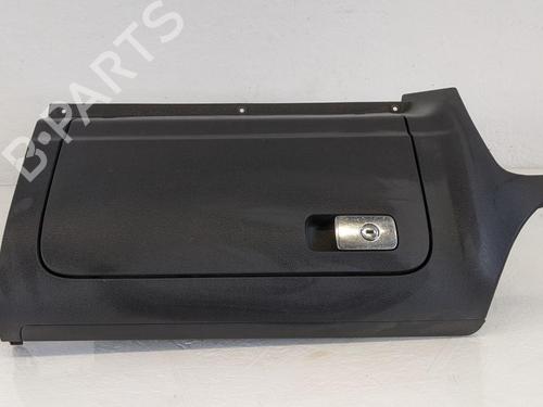 Used Glove box VW GOLF V (1K1) 1.4 16V (75 hp) 31786848