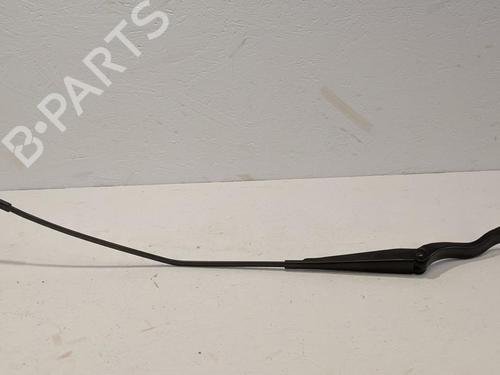 Used Front windshield wiper arm OPEL CORSA D (S07) 1.0 (L08, L68) (60 hp) 31958720
