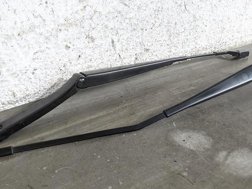 Front windshield wiper arm VW GOLF VI (5K1) 1.4 | BP31784590C143 