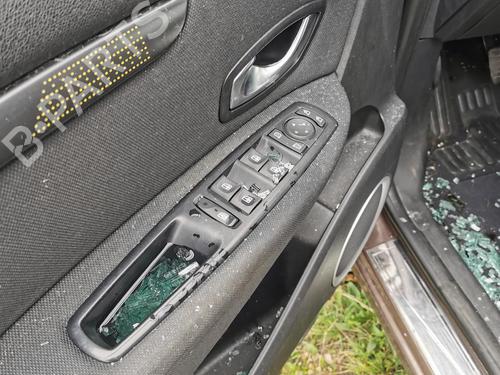 Other RENAULT GRAND SCÉNIC III (JZ0/1_) 1.9 dCi (JZ0J, JZ0N, JZ1K, JZ1S) | BP31786656O1 