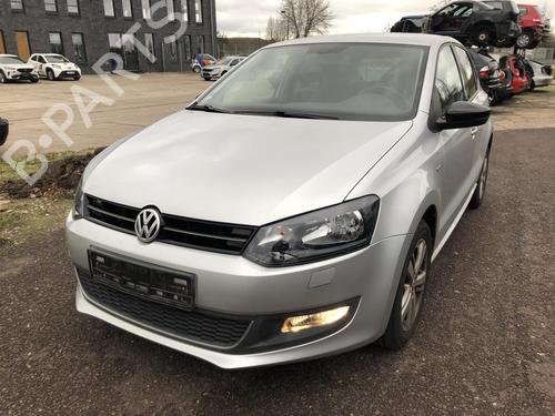 Brugte VW POLO V (6R1, 6C1) 1.6 TDI (90 hp) 4401862