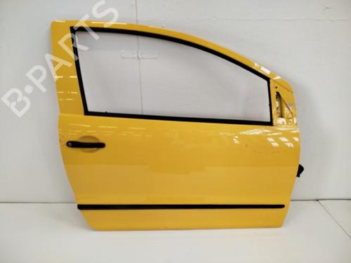 Used Right front door VW FOX Hatchback (5Z1, 5Z3, 5Z4) 1.2 (55 hp) 31785847