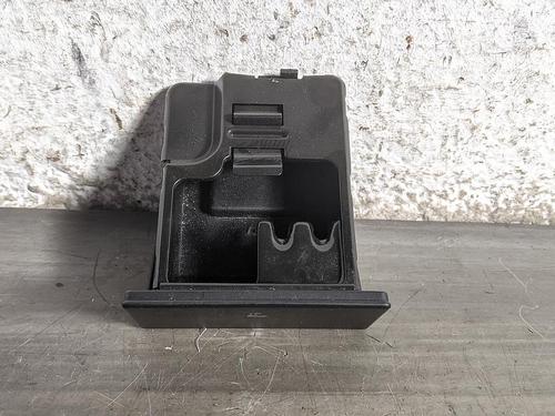 Cenicero LAND ROVER DISCOVERY II (L318) 2.5 Td5 4x4 (139 hp) 31784192