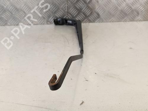 Front windshield wiper arm MAZDA 5 (CR) 2.0 CD (CR19) | BP31786098C143