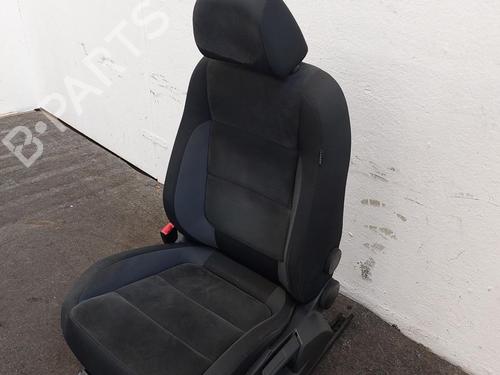 Left front seat VW GOLF PLUS V (5M1, 521) 1.4 TSI | BP31788281C15 - Image 5
