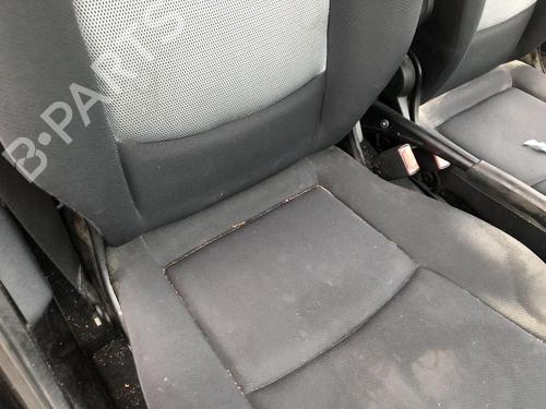 Right front seat SMART FORTWO Coupe (451) 0.8 CDi (451.301) | BP31791398C16