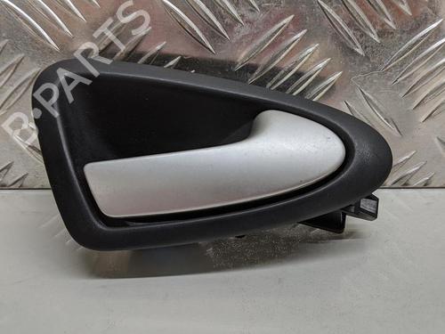 Høyre bak invendig håndtak SEAT IBIZA IV ST (6J8, 6P8) 1.2 TSI (105 hp) 31783417