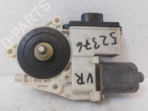 Right front window motor BMW X3 (E83) xDrive 35 d | BP31789390E20  - Image 6