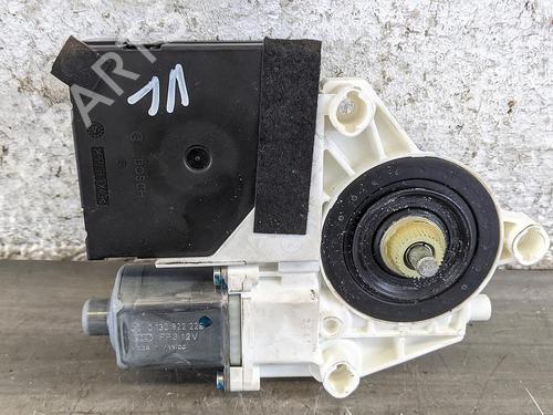 Left front window motor VW JETTA III (1K2) 1.6 FSI | BP31784519E21 