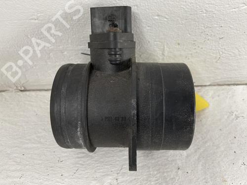 Used Mass air flow sensor SKODA SUPERB I (3U4) 2.0 TDI (140 hp) 31781599