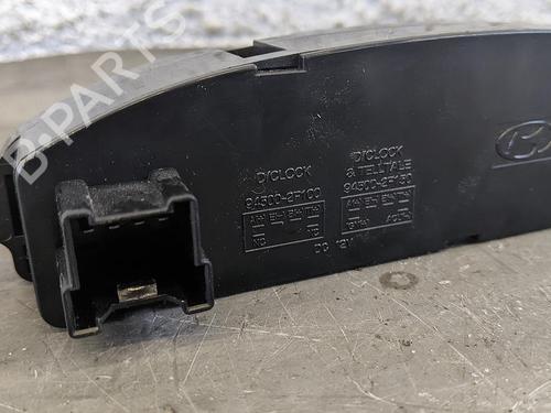 Display monitor KIA CERATO I Hatchback (LD) 1.6 | BP31784306C48 