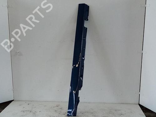 Faldon derecho NISSAN PRIMERA Hatchback (P11) 1.8 16V (114 hp) 31781632