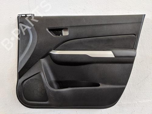 Forreste højre beklædning SUZUKI VITARA (LY) 1.6 (APK 416) (120 hp) 31782599