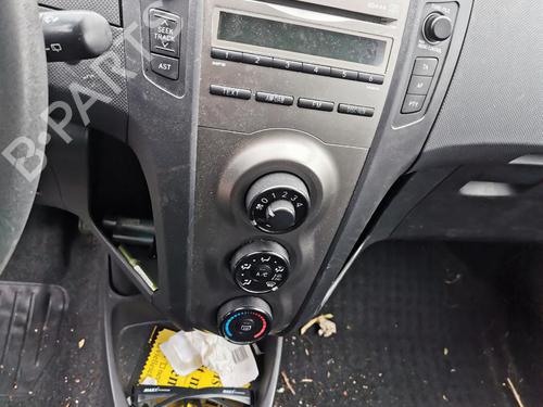 Left mirror TOYOTA YARIS (_P9_) 1.0 VVT-i (KSP90_, KSP90R) | BP31790836C26 