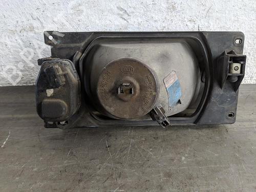 Left headlight VW POLO Coupe (86C, 80) 1.0 Cat | BP31782958C28