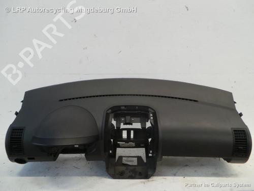 Kombiinstrument VW POLO IV Saloon (9A4, 9A2, 9N2, 9A6) 1.4 (75 hp) 31777652