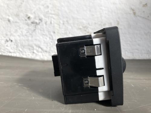 Headlight switch VOLVO V50 (545) 2.0 D | BP31781702I24 