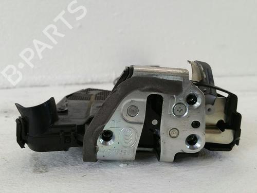Used Front right lock TOYOTA RAV 4 III (_A3_) 2.2 D 4WD (ALA30_, ALA30R) (136 hp) 31780300