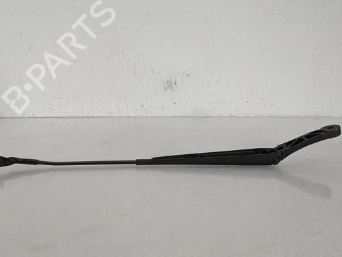 Used Front windshield wiper arm VW TOURAN VAN (1T1, 1T2) 1.9 TDI (105 hp) 31787008