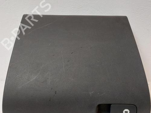 Used Glove box VW GOLF PLUS V (5M1, 521) 1.4 16V (75 hp) 31778979