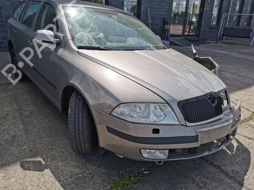 Brugte SKODA OCTAVIA II Combi (1Z5) 1.9 TDI (105 hp) 4402277