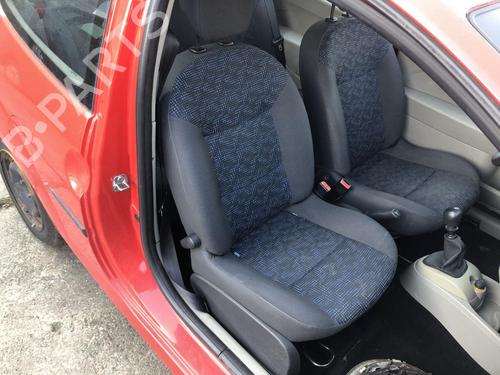 Used Right front seat RENAULT TWINGO II (CN0_) 1.2 (CN0D) (58 hp) 32868693