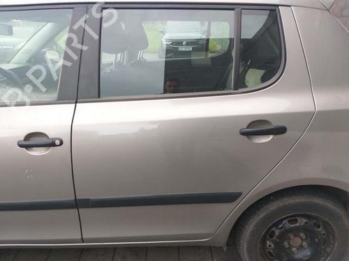 Used Left rear door SKODA FABIA II (542) 1.2 (70 hp) 31774026