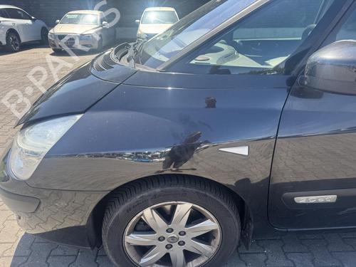 left-front-fenders-renault-espace-iv-jk01_-2002-36848876 main image