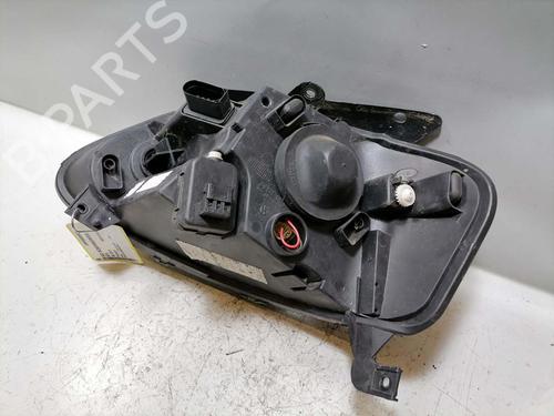 Right headlight VW FOX Hatchback (5Z1, 5Z3, 5Z4) 1.2 | BP31774113C29 