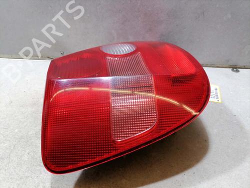 Left taillight HONDA CIVIC VII Hatchback (EU, EP, EV) 1.4 iS (EP1, EU5, EU7) | BP31773695C34 