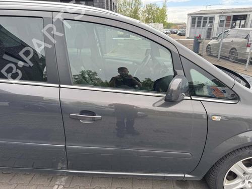 Used Right front door Right front door OPEL ZAFIRA / ZAFIRA FAMILY B (A05) 1.7 CDTI (M75) (125 hp) 35917240 35917240
