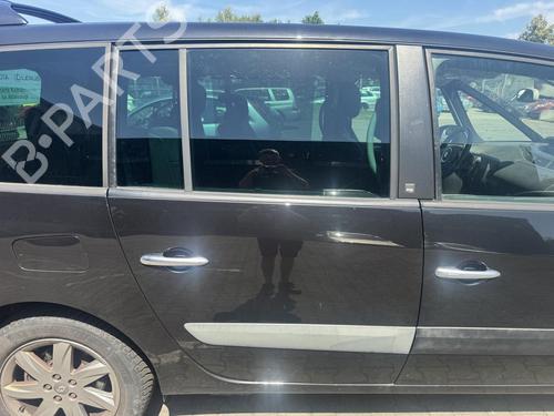 Used Right rear door Right rear door 36848888 36848888