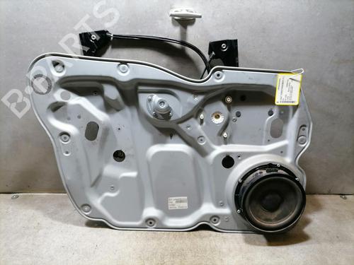 Lève-vitre avant gauche VW CADDY III MPV (2KB, 2KJ, 2CB, 2CJ) 1.6 (102 hp) 31772670