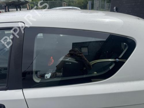 Vitre de custode arrière gauche Vitre de custode arrière gauche CHEVROLET AVEO / KALOS Hatchback (T250, T255) 1.2 (84 hp) 36755678 36755678