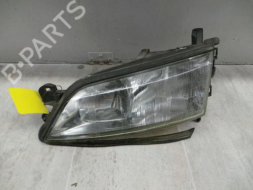 Phare gauche OPEL VECTRA B (J96) 1.6 i 16V (F19) (100 hp) 31770873