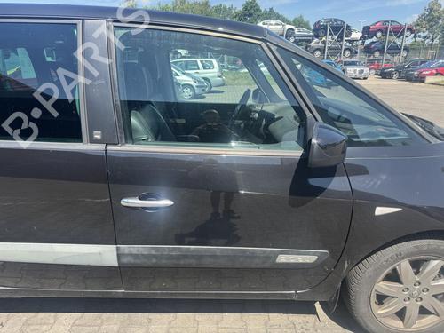 Used Right front door Right front door 36848892 36848892