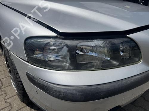 Right headlight VOLVO S60 I (384) 2.4 | BP36755680C29 - Image 2