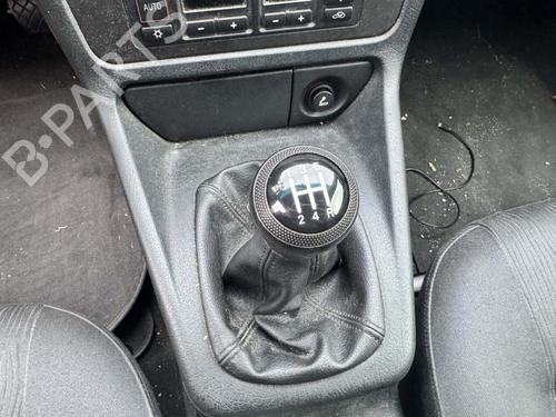 Otra AUDI A4 B5 Avant (8D5) 1.6 (100 hp) 32352645