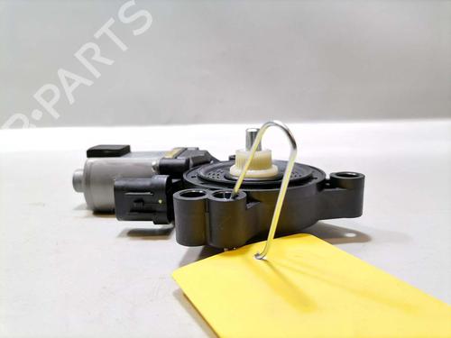 Left front window motor HYUNDAI i30 Estate (GD) 1.6 CRDi | BP31773882E21