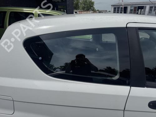 Vitre de custode arrière aroite Vitre de custode arrière aroite CHEVROLET AVEO / KALOS Hatchback (T250, T255) 1.2 (84 hp) 36755677 36755677