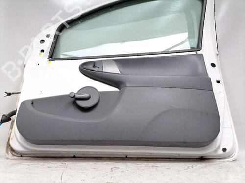 Right front door PEUGEOT 107 (PM_, PN_) 1.0 | BP32373529C3
