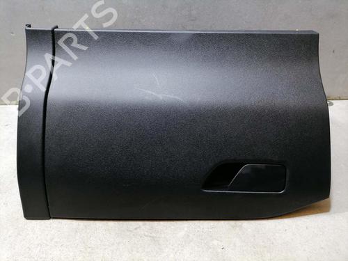 Used Glove box FORD FOCUS IV Saloon (HM) 1.5 EcoBlue (120 hp) 31773599